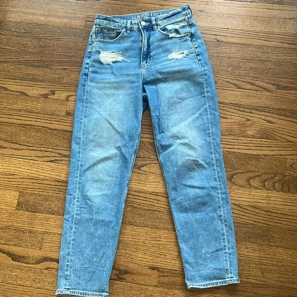 American Eagle Outfitters Mom Straight Jeans - Picture 3 of 9